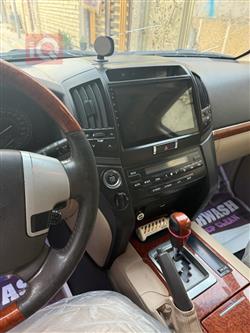 تويوتا لاندكروزر